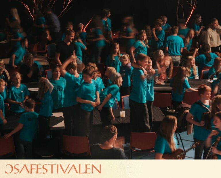 UngOsa Familieførestilling album web